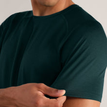 Load image into Gallery viewer, Rhone Reign Short Sleeve Mens Crew Neck
- 17