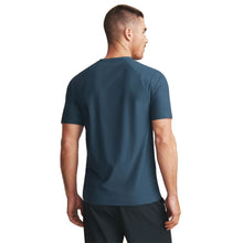 Load image into Gallery viewer, Rhone Reign Short Sleeve Mens Crew Neck
- 4