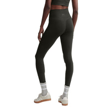 Load image into Gallery viewer, Varley Freesoft 25 Inch Womens Leggings
- 4