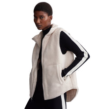 Load image into Gallery viewer, Varley Ellis Reversible Womens Vest
- 2