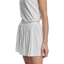 Load image into Gallery viewer, Varley Clemency Womens Mid Rise Tennis Skort - White/L
- 6