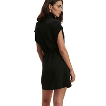 Load image into Gallery viewer, Varley Avaya Half Zip Dress
- 2