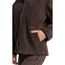Load image into Gallery viewer, Varley Clemson Sherpa Womens Jacket
 - 3