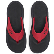 Load image into Gallery viewer, Oakley Super Coil 2.0 Raspberry Mens Sandals
 - 3
