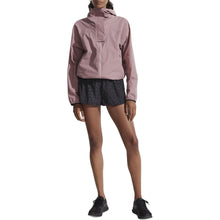 Load image into Gallery viewer, Varley Terrace Nostalgia Rose Womens Windbreaker - Nostalgia Rose/M
- 1