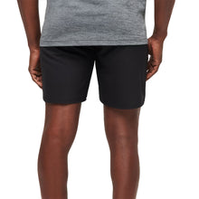 Load image into Gallery viewer, TravisMathew Wanderlust 7.5 Inch Mens Shorts
 - 2