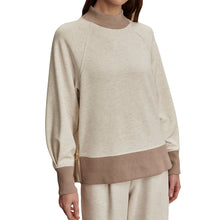 Load image into Gallery viewer, Varley Loxley Raglan Boyfriend Womens Sweatshirt - Ivry Mrl/Tp Mrl/L
 - 1