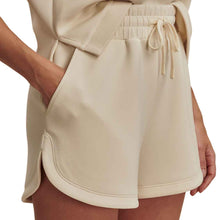 Load image into Gallery viewer, Varley Coulter High Rise 3.5 Inch Womens Shorts
 - 6
