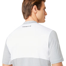 Load image into Gallery viewer, Oakley Ergonomic Evolution Mens Polo
 - 6