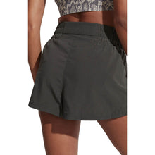 Load image into Gallery viewer, Varley Kallin Womens Running Shorts
 - 4