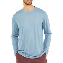 Load image into Gallery viewer, Free Fly Bamboo Lightweight Mens Long Sleeve Shirt - BLUE FOG 400/XL
 - 1