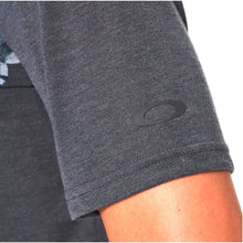 Load image into Gallery viewer, Oakley Azalea Stripe Mens Polo
 - 6