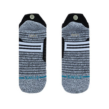 Load image into Gallery viewer, Stance Versa Tab Unisex No Show Socks
 - 3