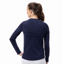 Load image into Gallery viewer, SanSoleil Sunglow Active Womens Tennis Shirt
 - 4
