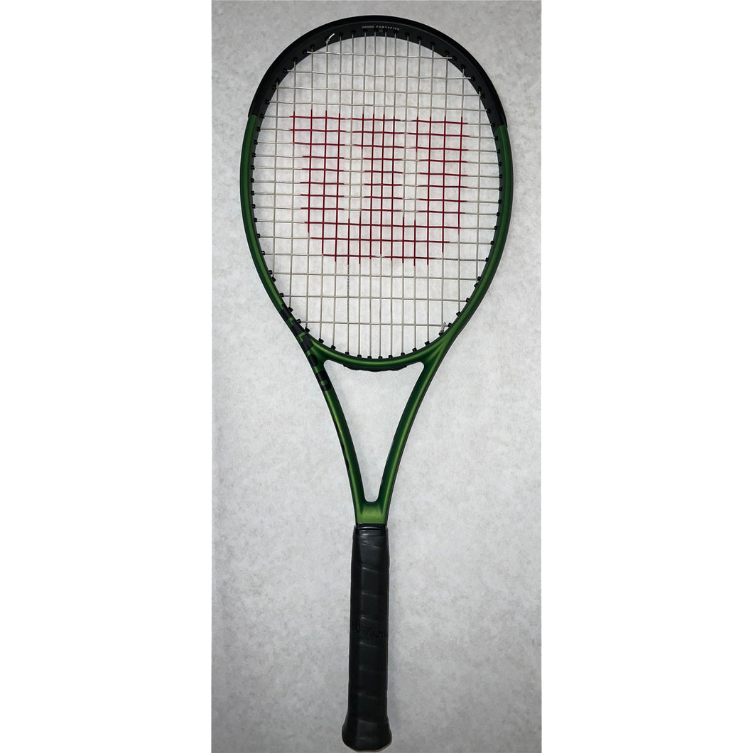 Wilson Blad Team v8 Strung Tennis Racquet 31060 UR - 99/4 1/4/27